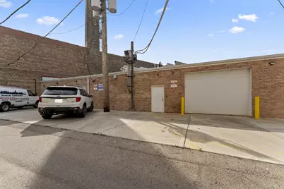 4122 W Grand Avenue, Chicago, IL 60651 - Photo 32