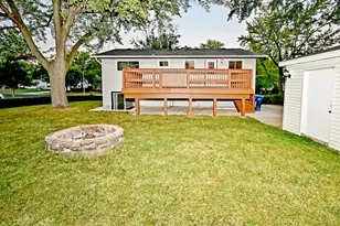 632 Grace Ln, Schaumburg, IL 60193 - Photo 4