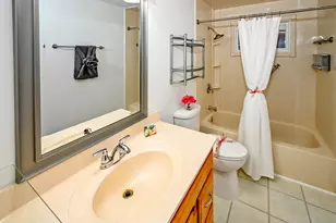 632 Grace Ln, Schaumburg, IL 60193 - Photo 18