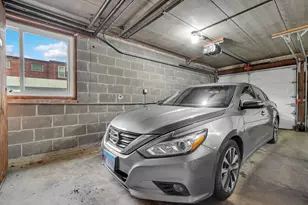 10210 Washington Ave, Oak Lawn, IL 60453 - Photo 18