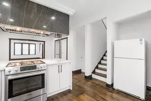 5526 S Albany Ave, Chicago, IL 60629 - Photo 8