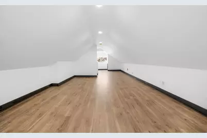 5526 S Albany Avenue, Chicago, IL 60629 - Photo 18