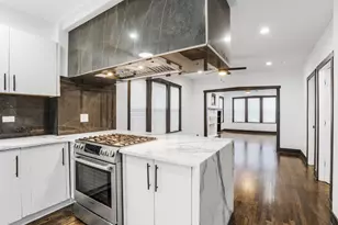 5526 S Albany Ave, Chicago, IL 60629 - Photo 6