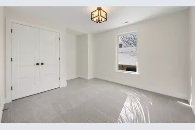 133 E Washington Street, Villa Park, IL 60181 - Photo 14