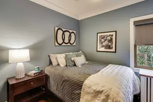 828 Wesley Ave, Oak Park, IL 60304 - Photo 16