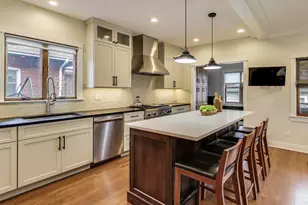 828 Wesley Ave, Oak Park, IL 60304 - Photo 10