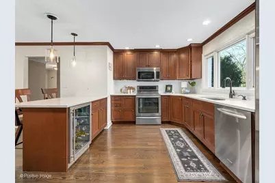 23W070 Mulberry Lane, Glen Ellyn, IL 60137 - Photo 10