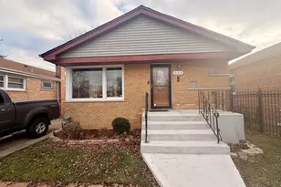 603 W 129th Pl, Chicago, IL 60628 - Photo 1