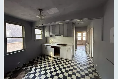 7711 S Champlain Avenue, Chicago, IL 60619 - Photo 10