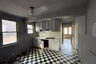 7711 S Champlain Ave, Chicago, IL 60619 - Photo 10