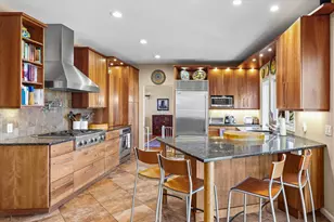 2808 Woodridge Rd, Champaign, IL 61822 - Photo 14