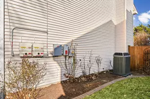 2808 Woodridge Rd, Champaign, IL 61822 - Photo 54
