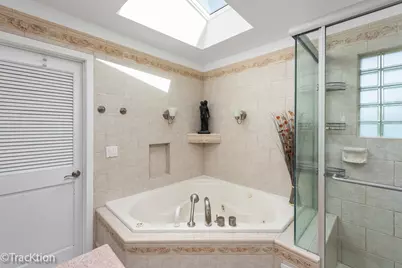 23061 N Apple Hill Lane, Lincolnshire, IL 60069 - Photo 20