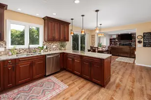 23061 N Apple Hill Ln, Lincolnshire, IL 60069 - Photo 12