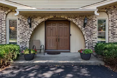 23061 N Apple Hill Lane, Lincolnshire, IL 60069 - Photo 4