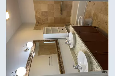 10461 S Corliss Avenue #2, Chicago, IL 60628 - Photo 2