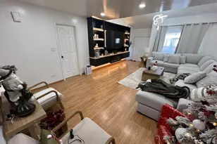 468 Harmony Dr, Wheeling, IL 60090 - Photo 8