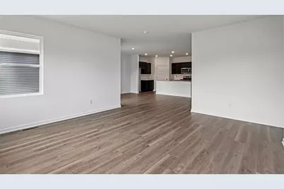 2522 Redwood Trail, Wonder Lake, IL 60097 - Photo 10