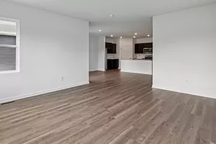 2522 Redwood Trl, Wonder Lake, IL 60097 - Photo 10