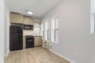 4875 N Magnolia Ave, Chicago, IL 60640 - Photo 2