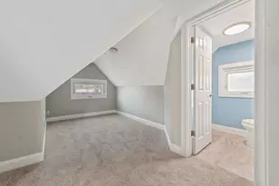 418 W Illinois Ave, Aurora, IL 60506 - Photo 24