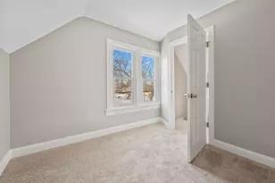 418 W Illinois Ave, Aurora, IL 60506 - Photo 20