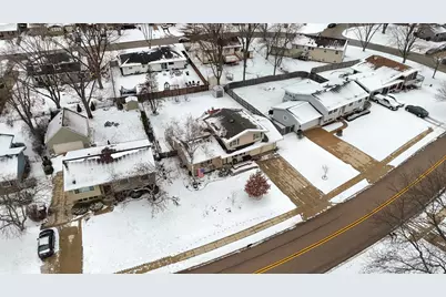 540 N Beck Road, Lindenhurst, IL 60046 - Photo 46