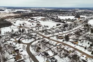 540 N Beck Rd, Lindenhurst, IL 60046 - Photo 42