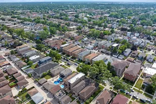 [Address not provided], Elmwood Park, IL 60707 - Photo 16