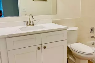 1217 S Old Wilke Rd, Arlington Heights, IL 60005 - Photo 12