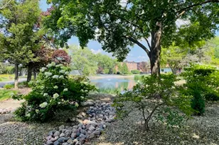 1217 S Old Wilke Rd, Arlington Heights, IL 60005 - Photo 18