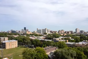 1325 W Wilson Ave, Chicago, IL 60640 - Photo 10