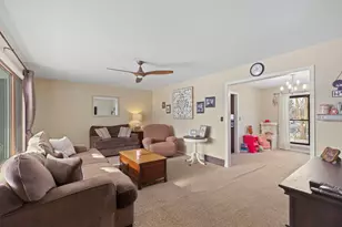 155 Lee Ann Ln, Woodstock, IL 60098 - Photo 8