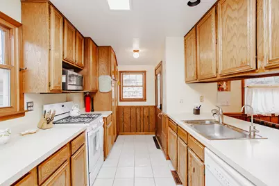 127 Belle Plaine Avenue, Park Ridge, IL 60068 - Photo 12