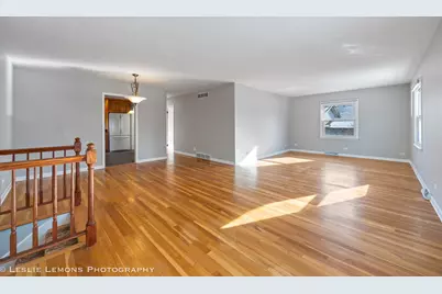 1028 Douglas Avenue, Naperville, IL 60540 - Photo 2