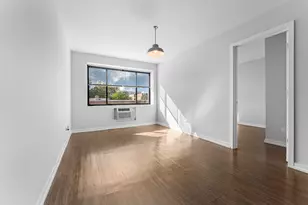 6134 N Kenmore Ave, Chicago, IL 60660 - Photo 4