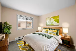 1313 N Baldwin Ct, Palatine, IL 60074 - Photo 8