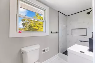 6856 W Crandall Ave, Worth, IL 60482 - Photo 14