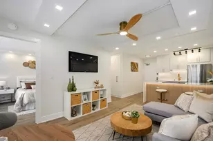 1360 N Sandburg Terrace, Chicago, IL 60610 - Photo 10