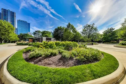 1360 N Sandburg Terrace #1807C, Chicago, IL 60610 - Photo 30