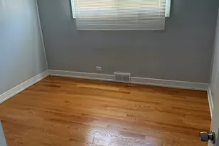 7710 Kedvale Ave, Skokie, IL 60076 - Photo 8