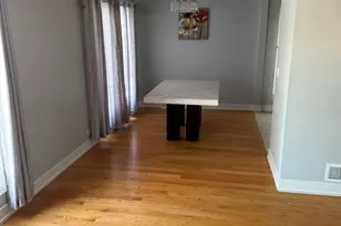 7710 Kedvale Ave, Skokie, IL 60076 - Photo 4