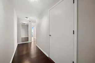 345 N La Salle Dr, Chicago, IL 60654 - Photo 4