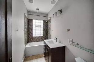 7129 S Prairie Ave, Chicago, IL 60619 - Photo 18