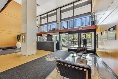 4343 N Clarendon Avenue #2717, Chicago, IL 60613 - Photo 10