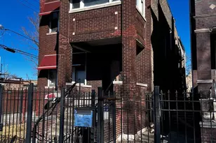 7513 S Langley Ave, Chicago, IL 60619 - Photo 2
