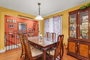 9417 Lawler Ave, Skokie, IL 60077 - Photo 10