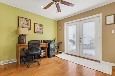 9417 Lawler Avenue, Skokie, IL 60077 - Photo 16