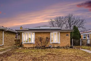 9417 Lawler Ave, Skokie, IL 60077 - Photo 2