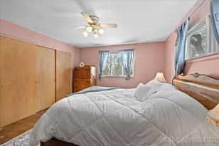 38W443 Sunset Dr, Saint Charles, IL 60175 - Photo 18